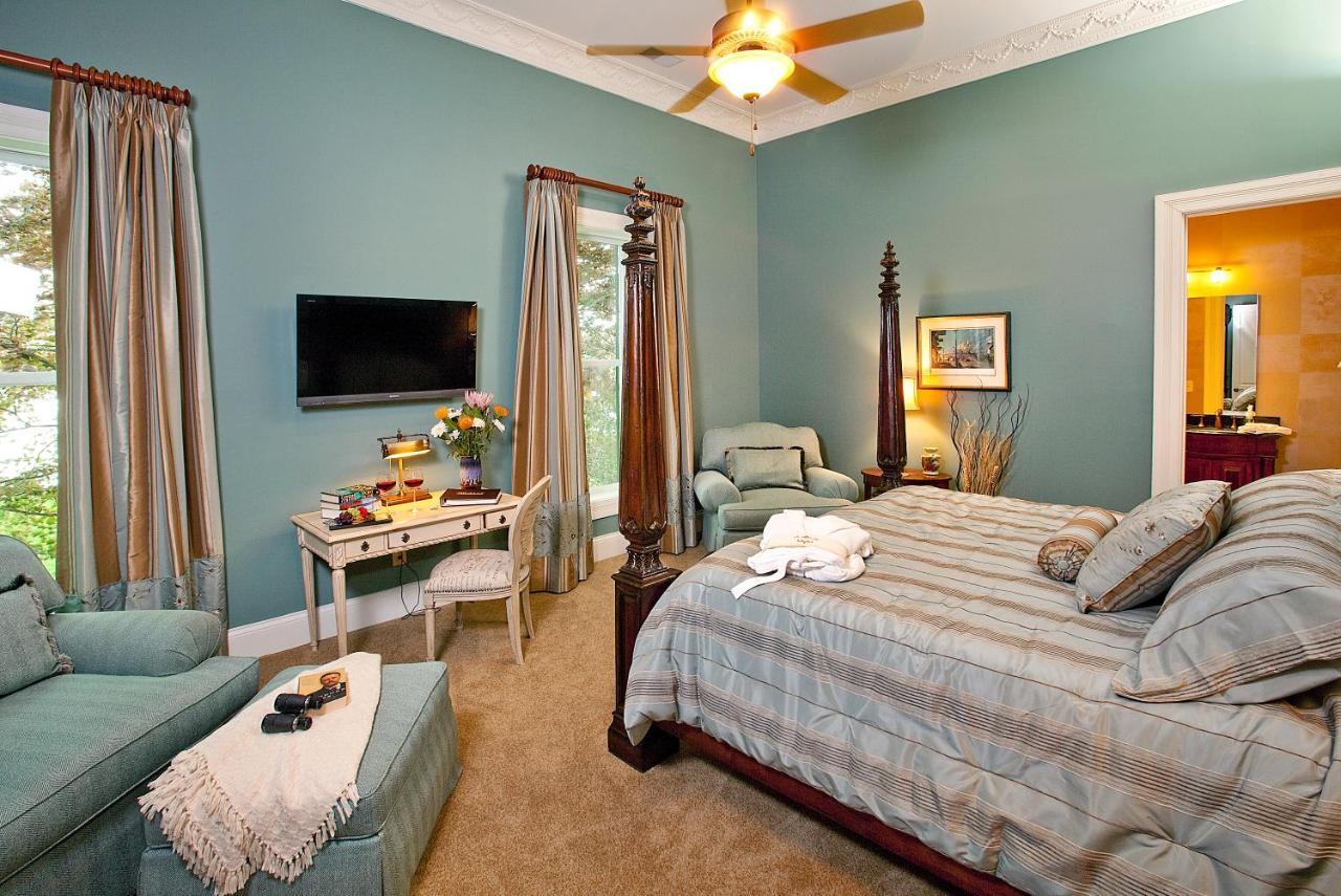 Warsaw Riverside Inn Bed And Breakfast المظهر الخارجي الصورة